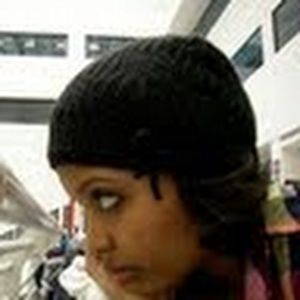 Meet your Posher, Auset